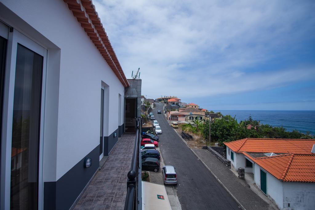 Oliveira'S Apartments - Madeira Island Ponta Delgada  Exteriör bild