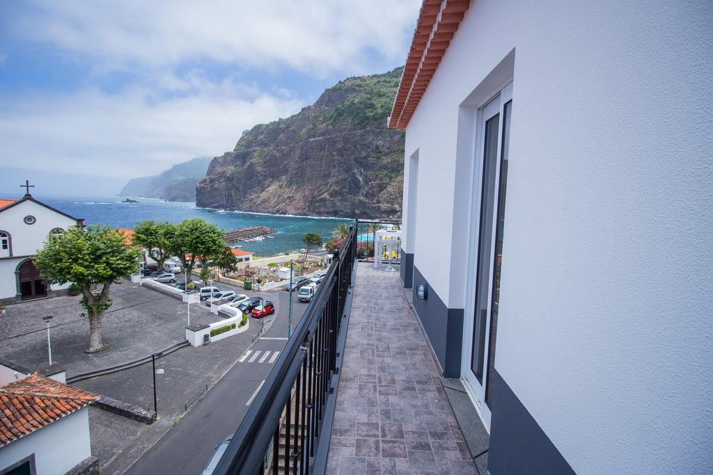 Oliveira'S Apartments - Madeira Island Ponta Delgada  Exteriör bild