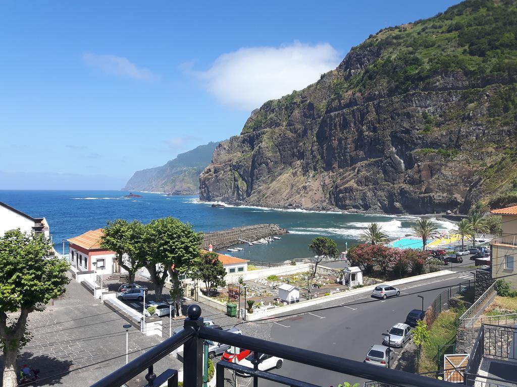 Oliveira'S Apartments - Madeira Island Ponta Delgada  Exteriör bild