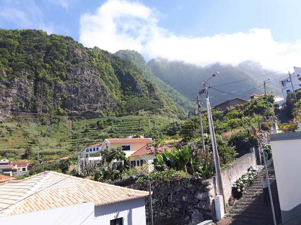 Oliveira'S Apartments - Madeira Island Ponta Delgada  Exteriör bild